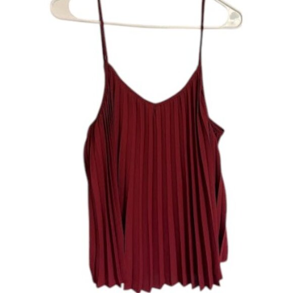 Nine West Red Ruffle Camisole with Adjustable Straps - Size L - Picture 1 of 4